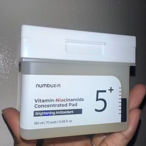 NUMBUZIN - No.5+ Vitamin-Niacinamide Concentrated Pad [70 pads] NEW